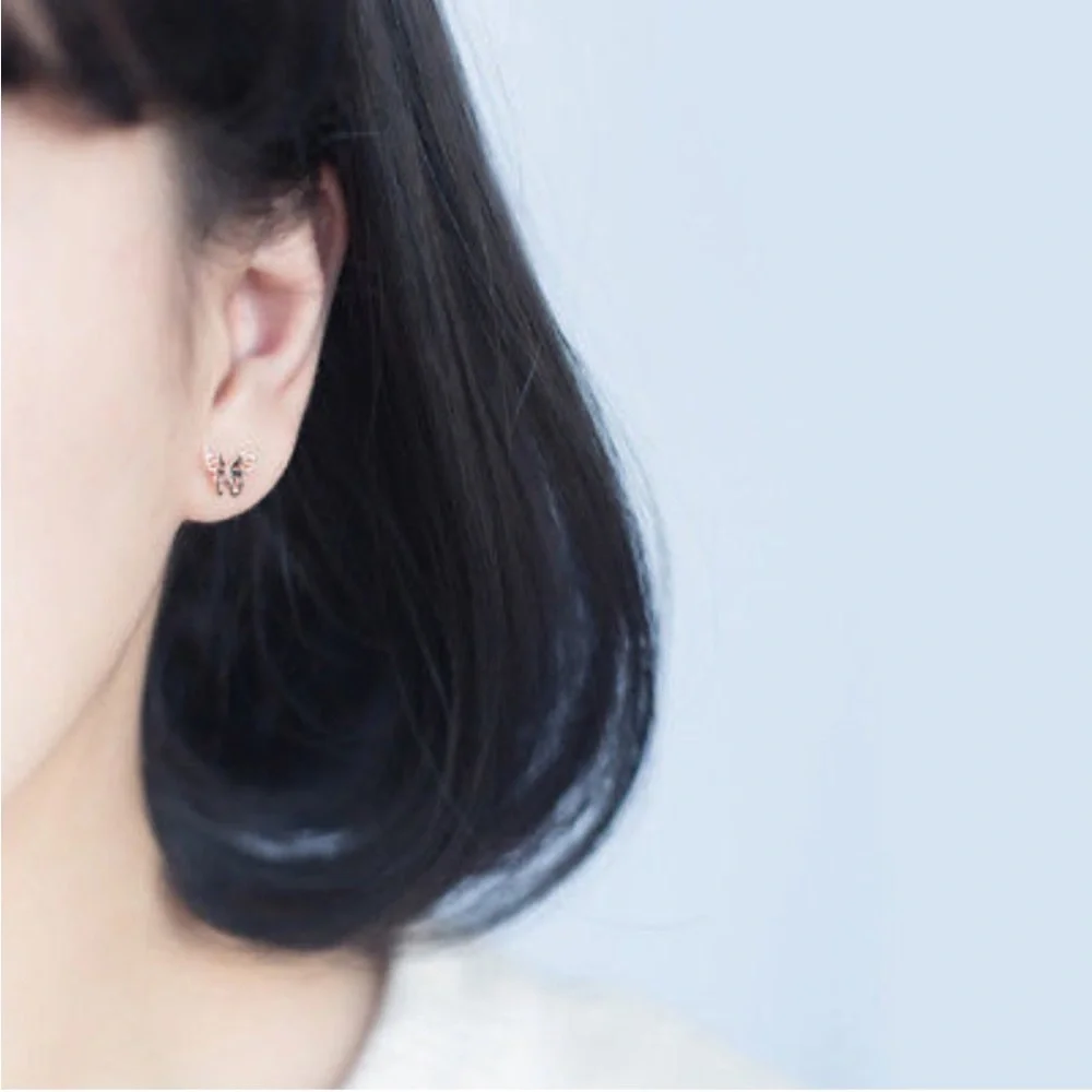 ✨HP✨ Elegant Butterfly Dainty Minimalist Post Earrings - Picture 2 of 7